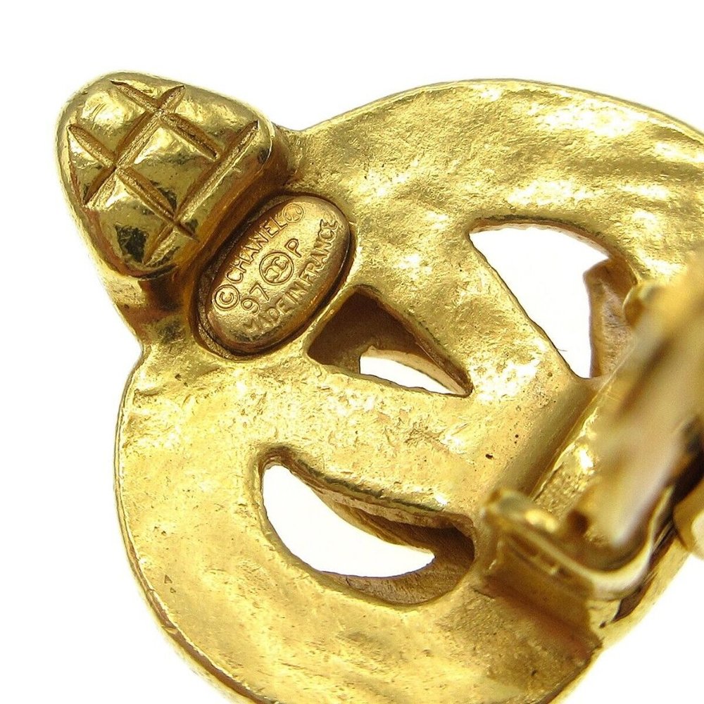 CHANEL CC Logos Button Heart Motif Earrings Gold-plated Clip-On 97P 48546 - Picture 6 of 6